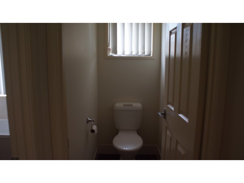 14 Schafer Court, Edens Landing QLD 4207