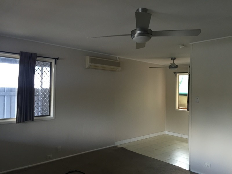 1 Dawson Street, Woodridge QLD 4114