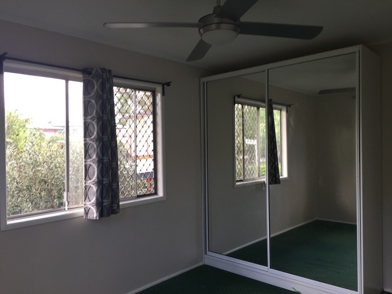 1 Dawson Street, Woodridge QLD 4114