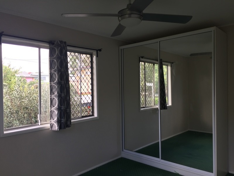 1 Dawson Street, Woodridge QLD 4114