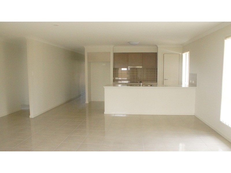 177 Dixon Drive, Pimpama QLD 4209