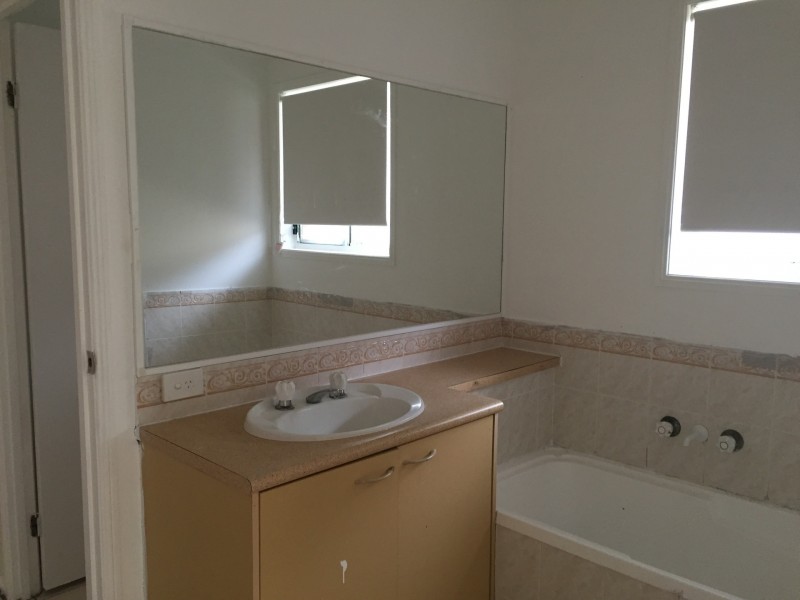 4 Anthony Street, Eagleby QLD 4207