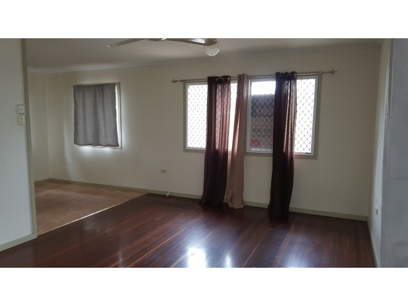 11 Julieanne Street, Gailes QLD 4300