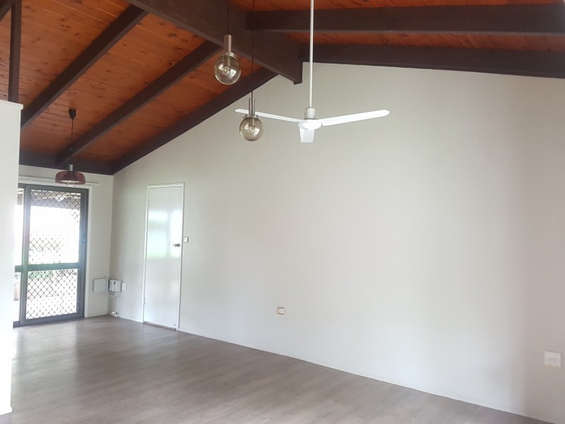 8 Glenefer Street, Runcorn QLD 4113