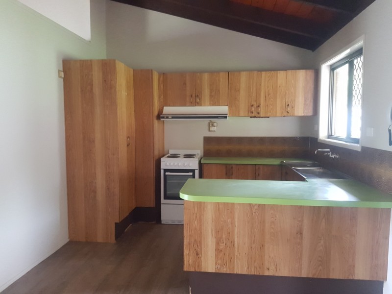 8 Glenefer Street, Runcorn QLD 4113