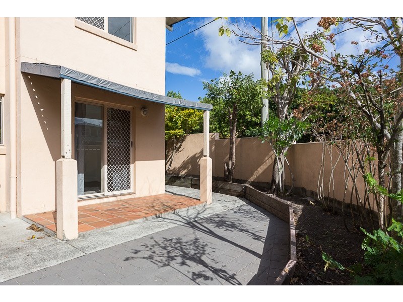 2/125 Chaucer Street, Moorooka QLD 4105