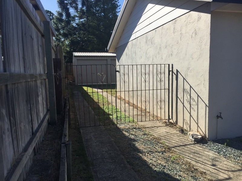 9 Brushbox Street, Crestmead QLD 4132