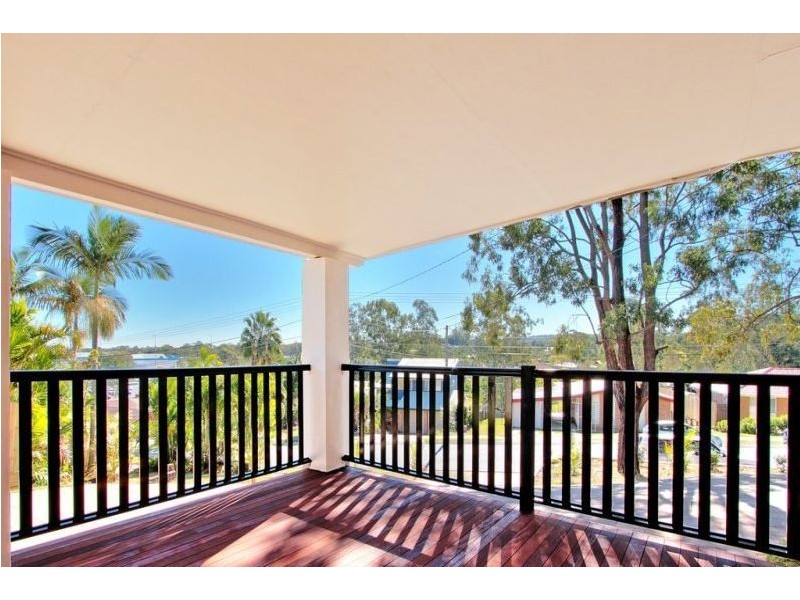 5 Blackthorn Crescent, Shailer Park QLD 4128