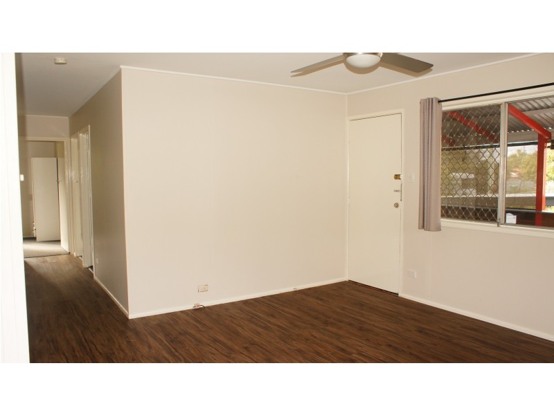 1 Dawson Street, Woodridge QLD 4114