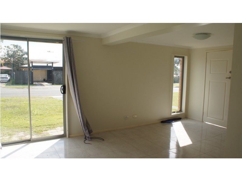 6 Rudge Street, Woodridge QLD 4114