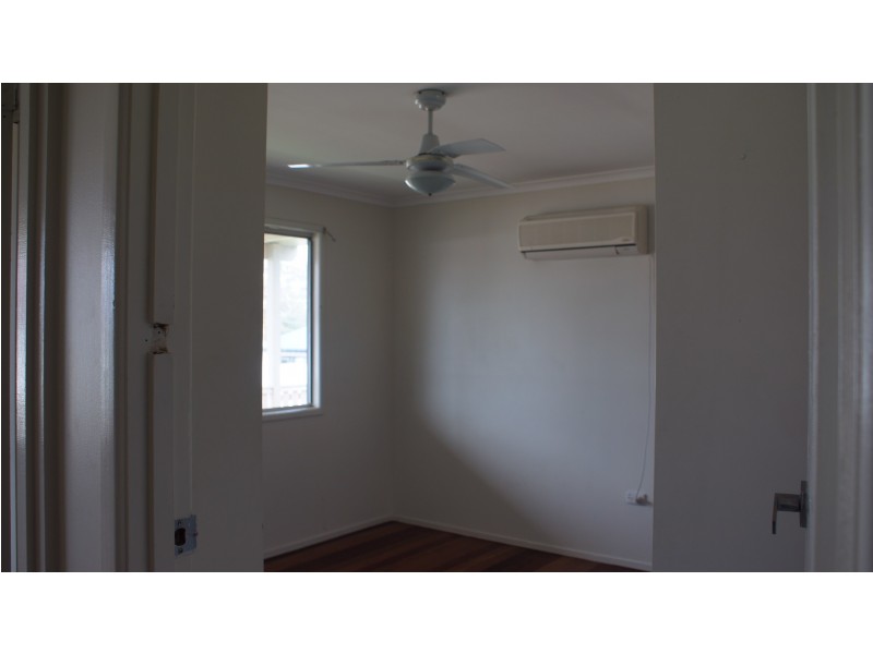 6 Rudge Street, Woodridge QLD 4114
