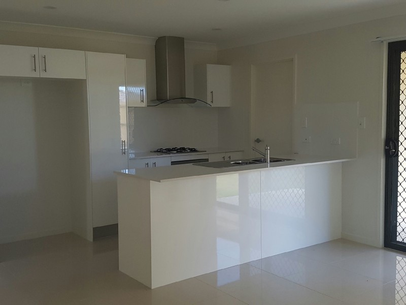 6 Ila Circuit, Ormeau QLD 4208