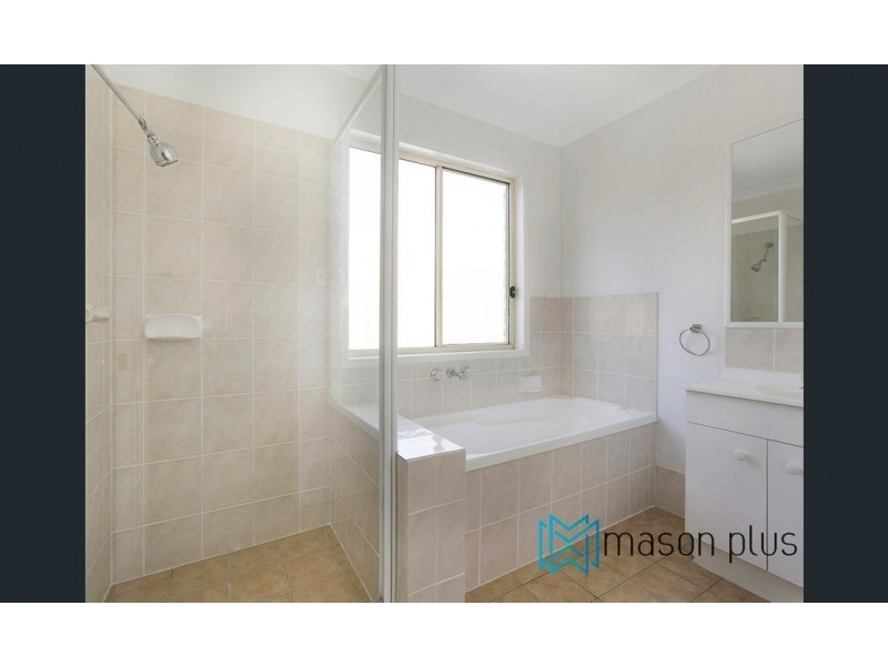 8 Nicole Place, Crestmead QLD 4132