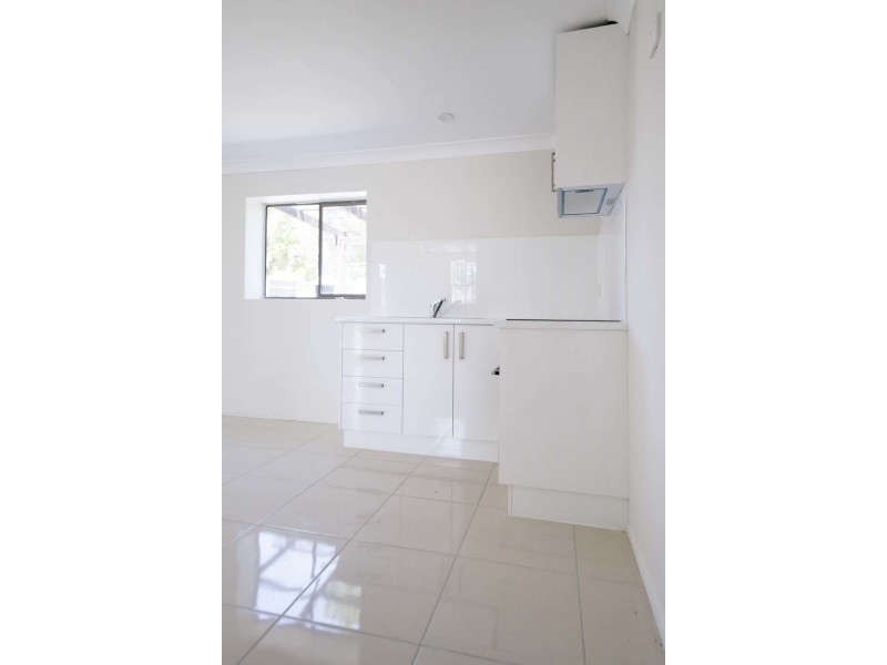 33b Limerick Drive, Crestmead QLD 4132