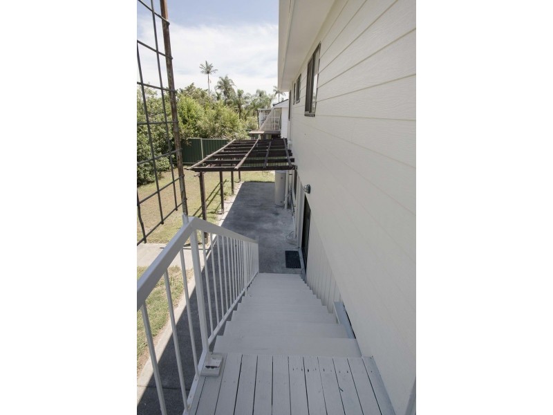 33b Limerick Drive, Crestmead QLD 4132