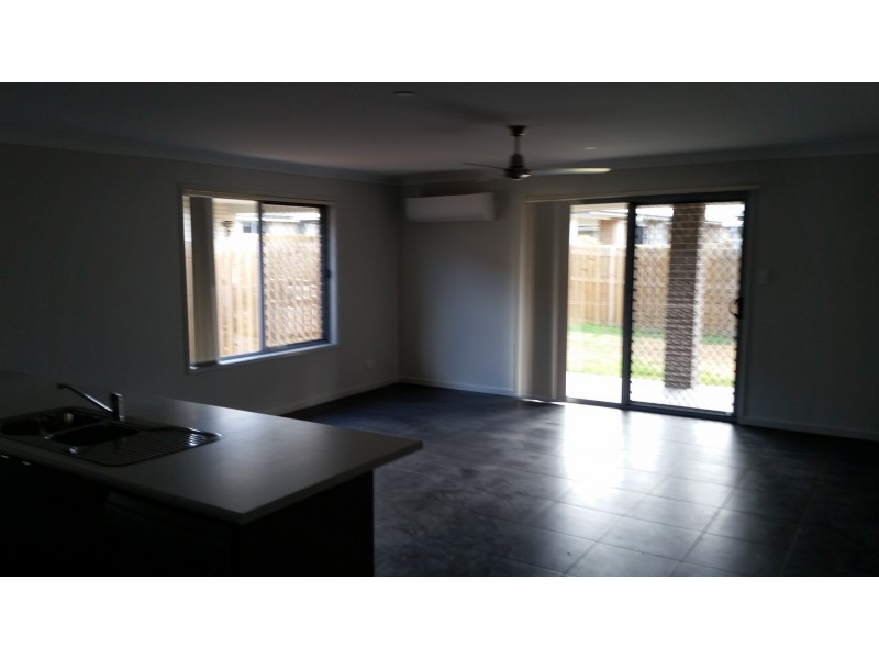 159 Dixon Drive, Pimpama QLD 4209