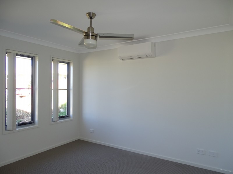 15 Shelley Street, Redbank Plains QLD 4301