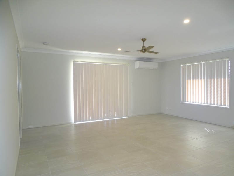 15 Shelley Street, Redbank Plains QLD 4301