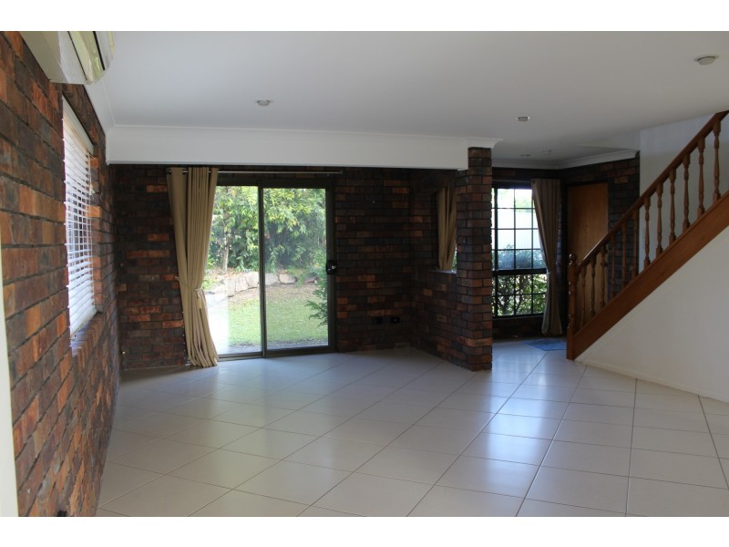 14 Shoalhaven Avenue, Springwood QLD 4127