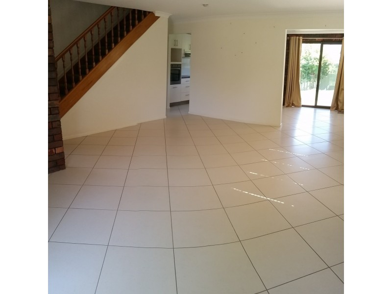 14 Shoalhaven Avenue, Springwood QLD 4127