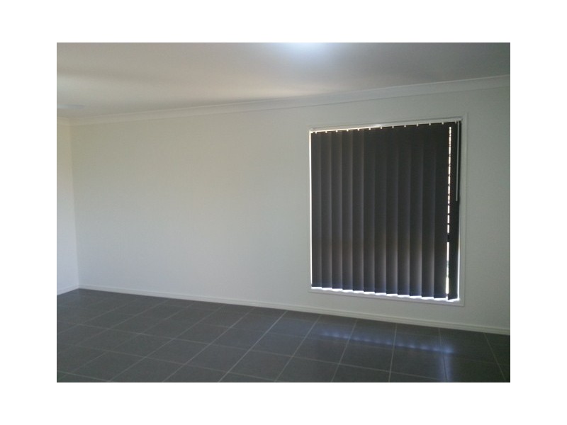 1/13 Bahrs Point Drive, Bahrs Scrub QLD 4207