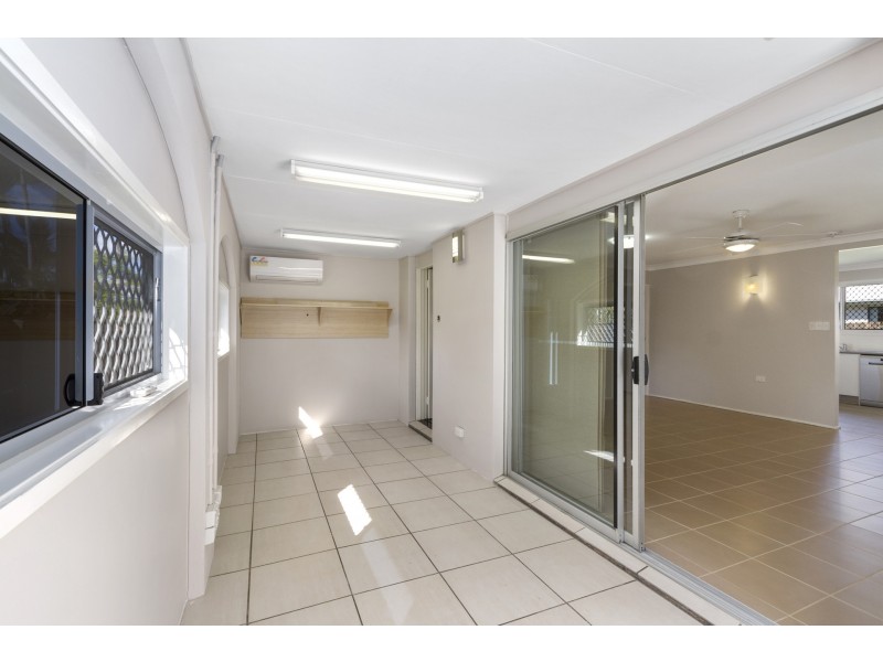 35 Evergreen Avenue, Loganlea QLD 4131