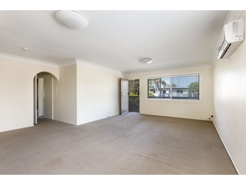 27 Winifred Street, Kingston QLD 4114