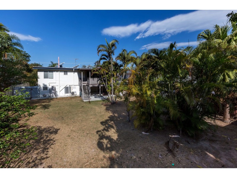 27 Winifred Street, Kingston QLD 4114