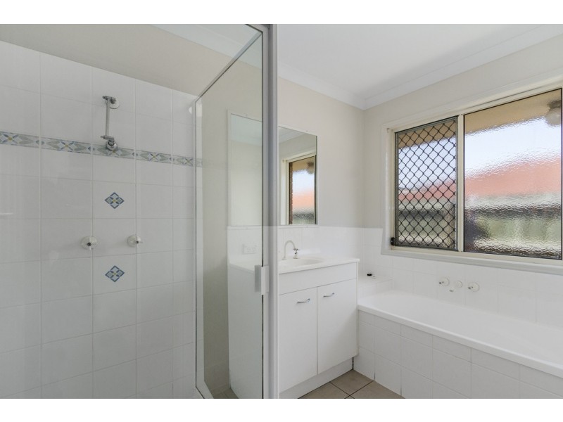 100/Watarrka Drive, Parkinson QLD 4115