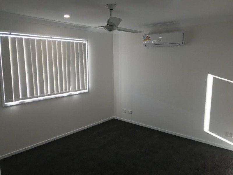 5 Sky Crescent, Pimpama QLD 4209