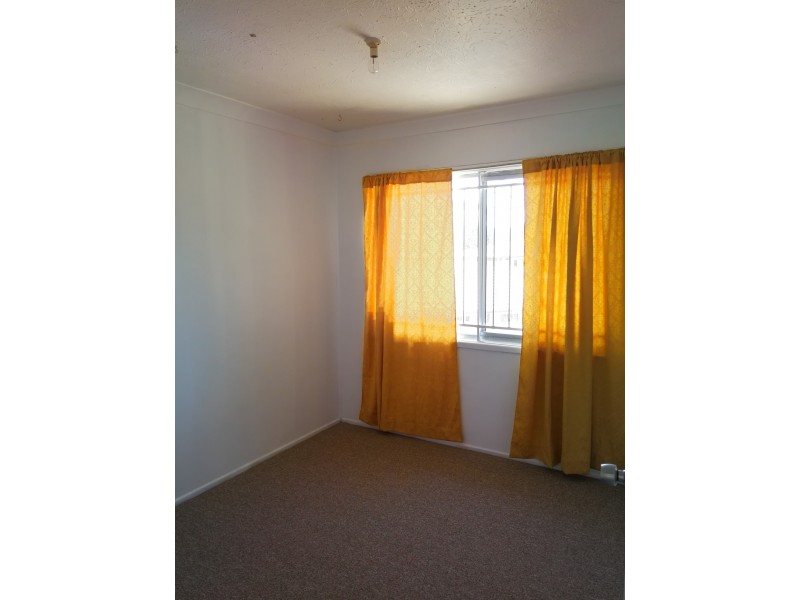 6 North Road, Woodridge QLD 4114