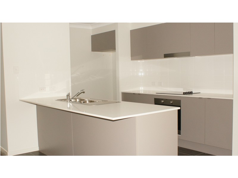 2/28 Amy street, Morayfield QLD 4506