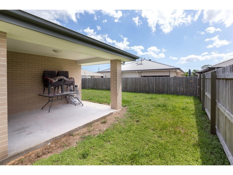 4 Deschamps Court, Loganlea QLD 4131