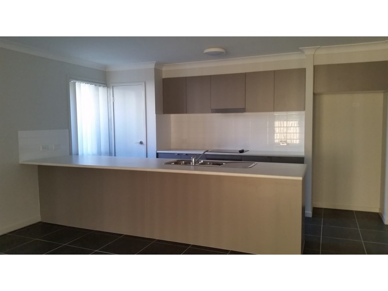 32 Killara Boulevard, Logan Reserve QLD 4133