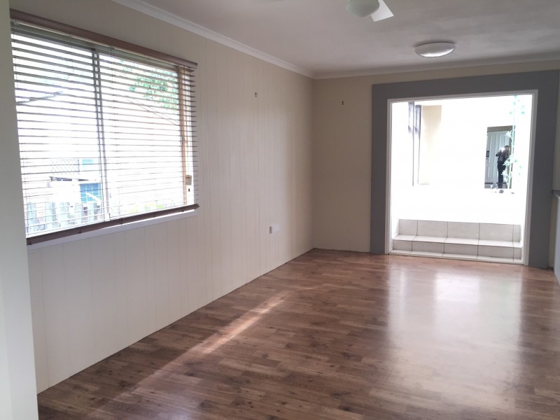 93A Conifer Street, Hillcrest QLD 4118