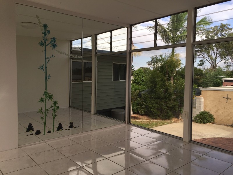 93A Conifer Street, Hillcrest QLD 4118