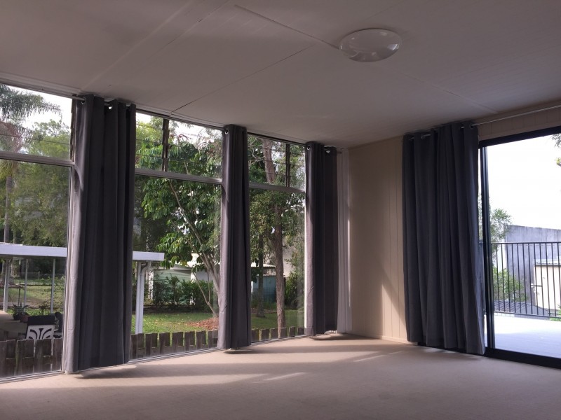 93A Conifer Street, Hillcrest QLD 4118