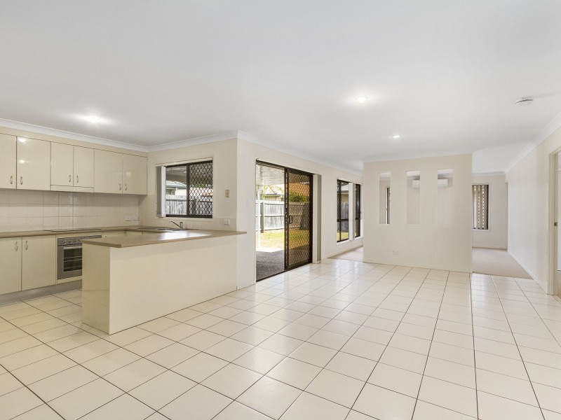 14 Devon Street, Bray Park QLD 4500