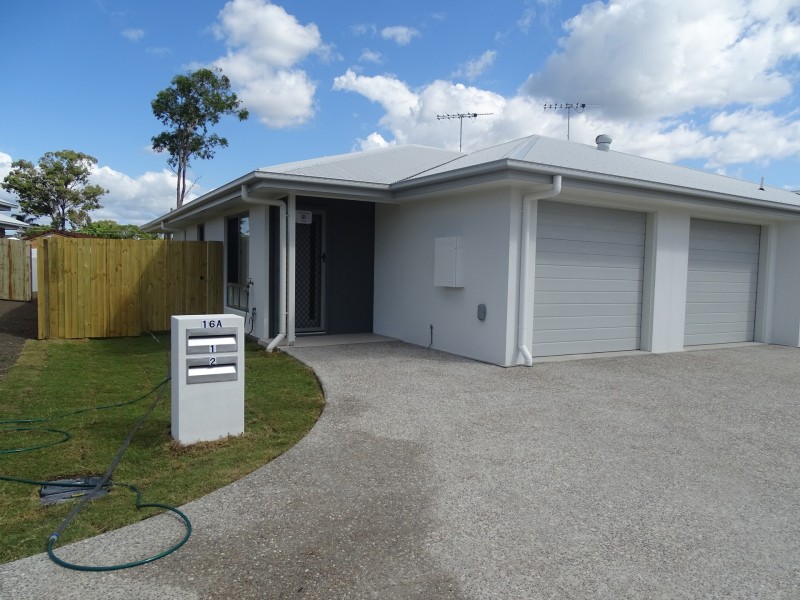 1/16A Canopus Court, Kingston QLD 4114