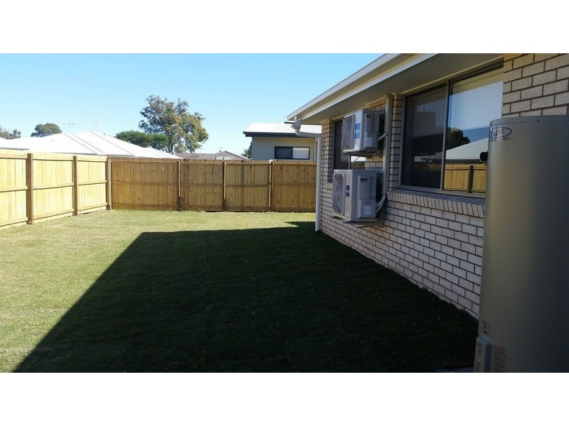 1/16 Canopus Court, Kingston QLD 4114