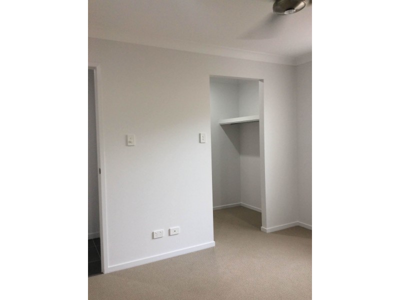 6 Kiroro Street, Bahrs Scrub QLD 4207