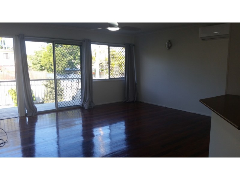 6 Royal Parade, Slacks Creek QLD 4127