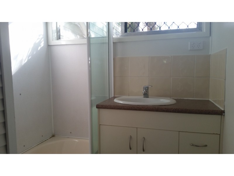 6 Royal Parade, Slacks Creek QLD 4127