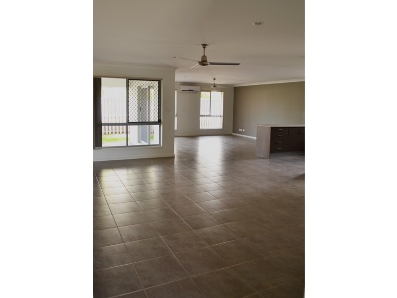 26 Scenic Crescent, Coomera QLD 4209