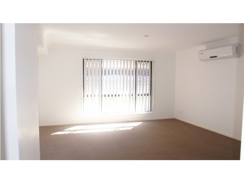 70 Armisfield Road, Doolandella QLD 4077