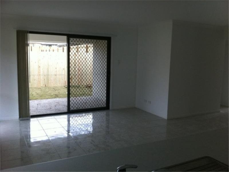 70 Armisfield Road, Doolandella QLD 4077