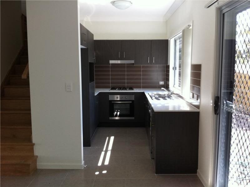 7/90 Jutland Street, Oxley QLD 4075