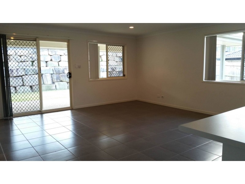 34 Trevor Street, Bellbird Park QLD 4300