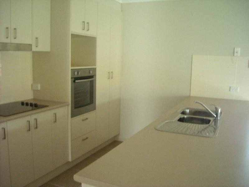 46 Honeywood Street, Fernvale QLD 4306