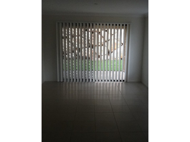 11 Chamomile Street, Griffin QLD 4503